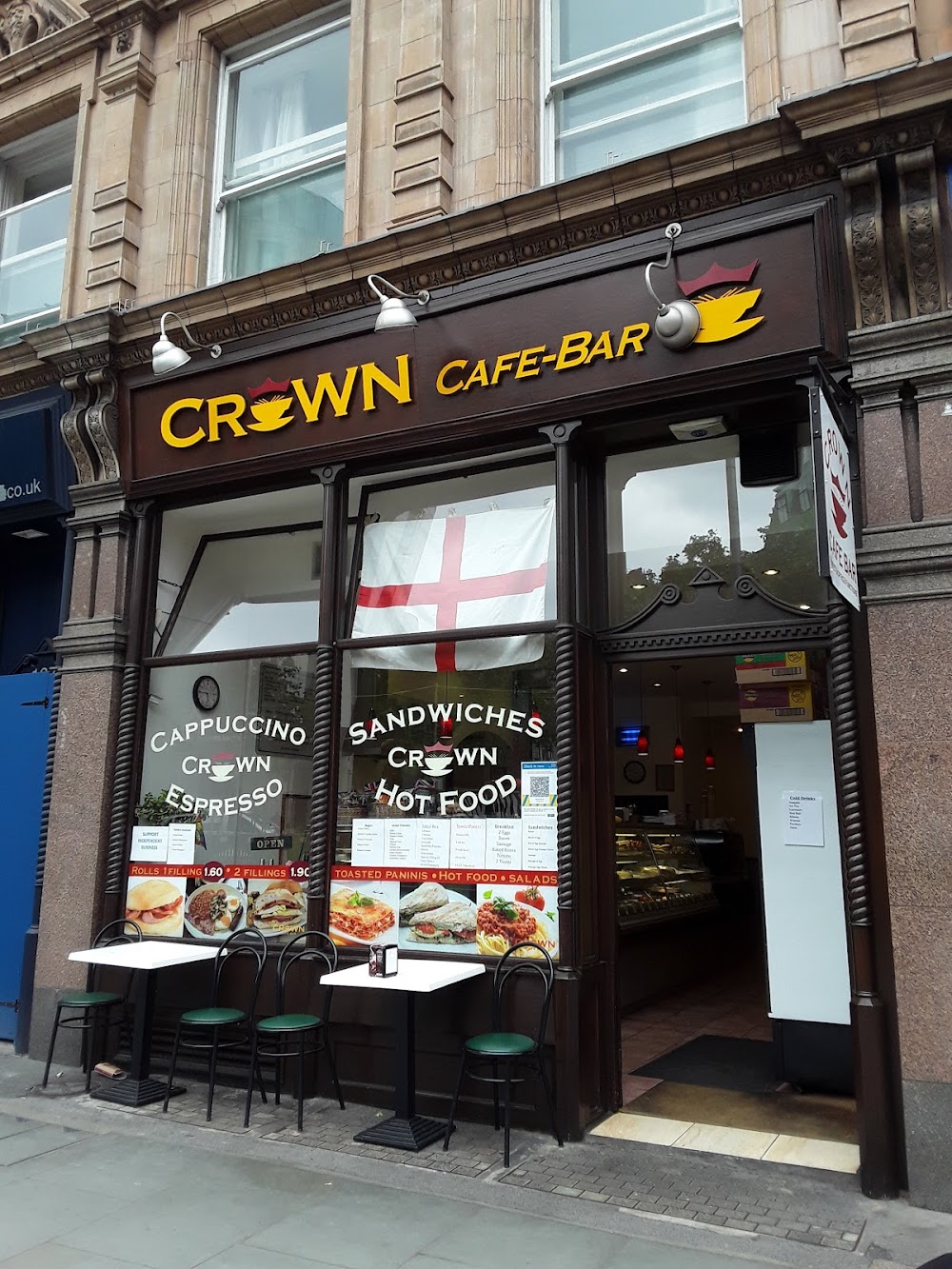 Crown – Cafe Português